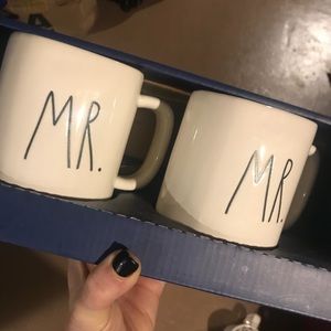 🌈 Rae Dunn ‘Mr./Mr’ Mug Set.